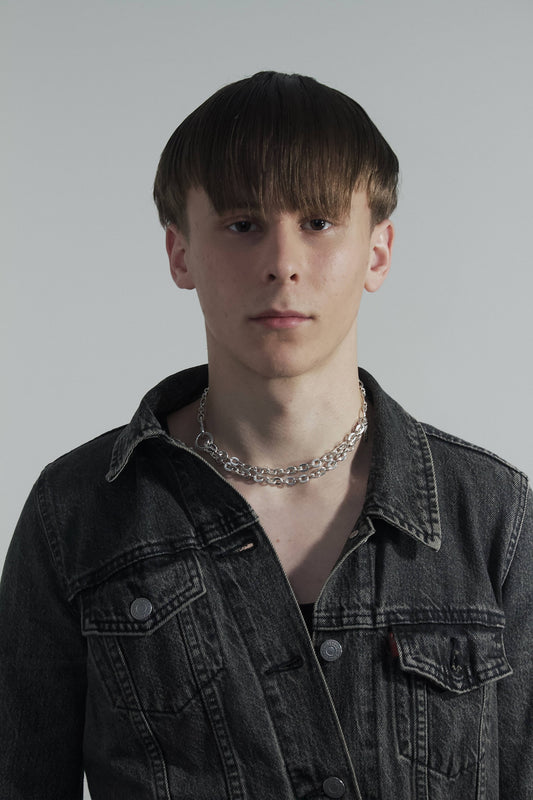 FLYNN NECKLACE